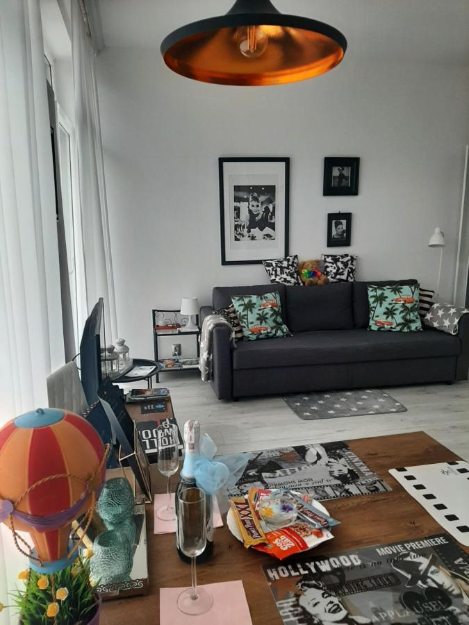 Hollywood Apartament Piotrkowska Klimat,Jakość,Styl Łódź Zewnętrze zdjęcie